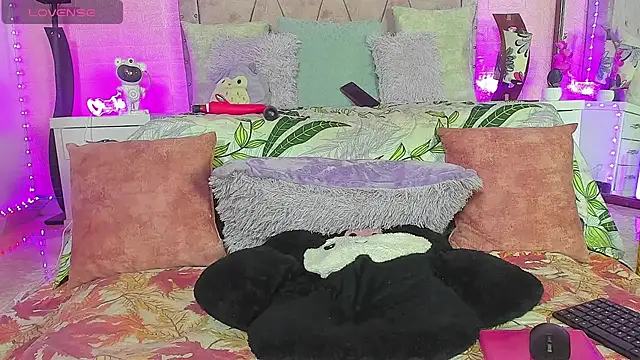 Snapshot of verodaza chatting on November 21, 2025, 6:56 am verodaza online show from November 21, 2025, 6:56 am