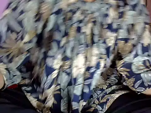 Snapshot of priya_patel chatting on November 3, 2025, 3:45 am priya patel online show from November 3, 2025, 3:45 am