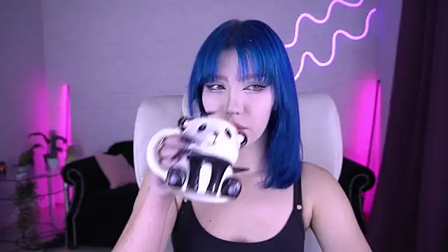 Snapshot of SelenaIris chatting on December 5, 2025, 9:34 pm SelenaIris online show from December 5, 2025, 9:34 pm