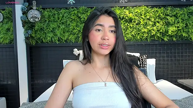 Linda-Shy online show from March 18, 2025, 3:01 pm