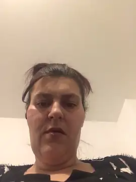 Snapshot of Curvy-Essex-Milf chatting on March 14, 2025, 8:28 pm Curvy-Essex-Milf online show from March 14, 2025, 8:28 pm