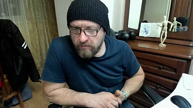 Snapshot of Grandor_M chatting on March 16, 2025, 5:07 pm Grandor M online show from March 16, 2025, 5:07 pm