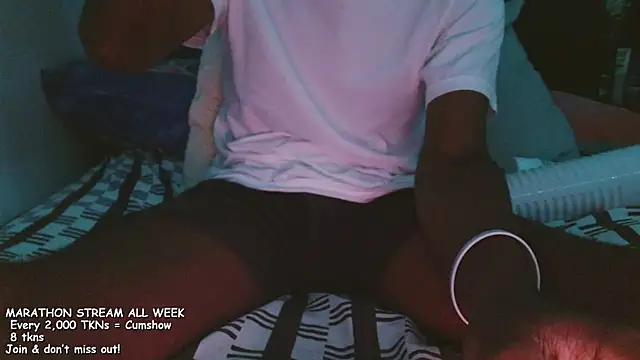 Snapshot of jay_secxret chatting on November 8, 2025, 7:34 am jay secxret online show from November 8, 2025, 7:34 am