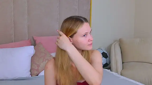 AmeliRoyse online show from June 30, 2026, 5:13 pm