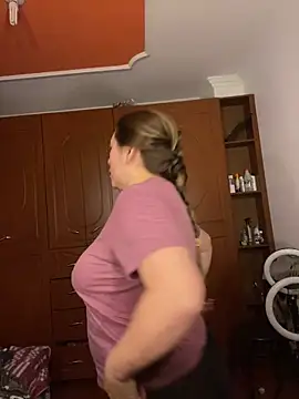 Luna-nevada online show from February 10, 2026, 5:28 am