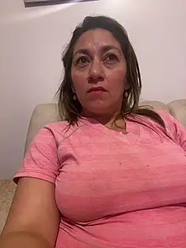 Luna-nevada online show from April 2, 2026, 1:46 am