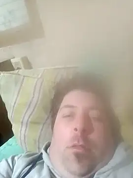 Snapshot of yorugua_12 chatting on September 29, 2025, 2:40 am yorugua 12 online show from September 29, 2025, 2:40 am