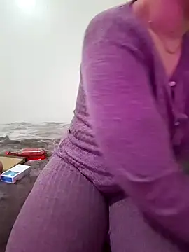 queen belisima1 online show from December 2, 2025, 10:33 pm