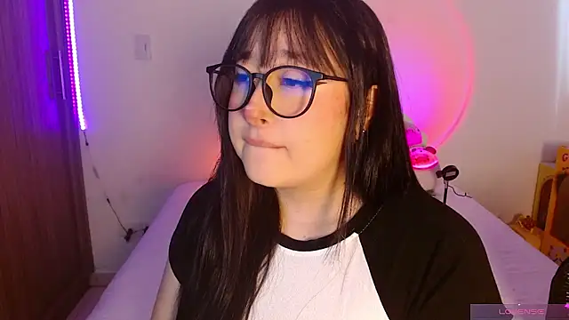 Oliviargf online show from May 29, 2026, 1:17 pm