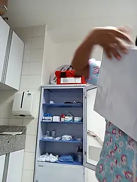 Snapshot of Paula6Colombia chatting on March 8, 2025, 2:19 pm Paula6Colombia online show from March 8, 2025, 2:19 pm