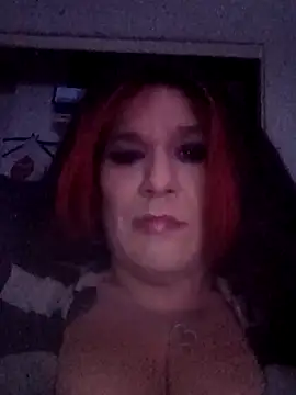 deedeelove82 online show from January 19, 2026, 1:48 pm