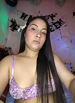 Snapshot of esmeralda_jadees chatting on October 11, 2025, 7:59 pm esmeralda jadees online show from October 11, 2025, 7:59 pm