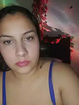 Snapshot of esmeralda_jadees chatting on March 22, 2025, 4:03 am esmeralda jadees online show from March 22, 2025, 4:03 am