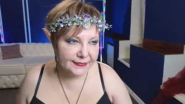 Snapshot of Kira_Kenet chatting on March 12, 2025, 4:24 pm Kira Kenet online show from March 12, 2025, 4:24 pm