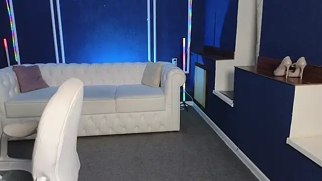 Snapshot of Kira_Kenet chatting on March 14, 2025, 11:00 pm Kira Kenet online show from March 14, 2025, 11:00 pm