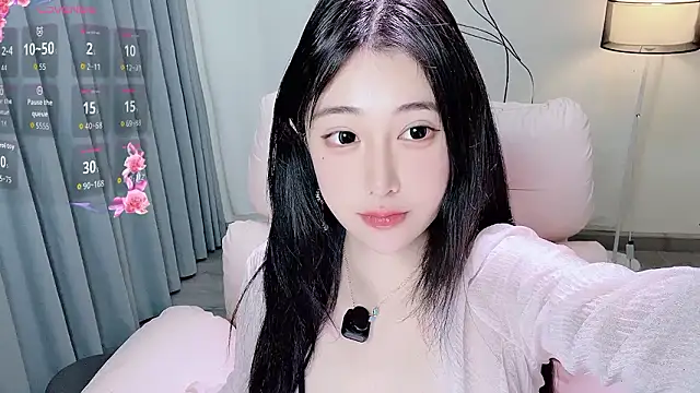 Audrey-12 online show from March 8, 2026, 9:07 pm