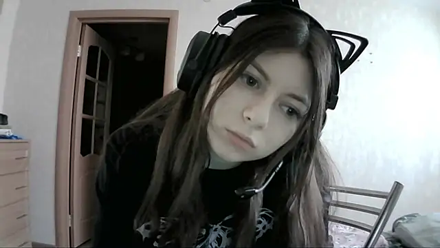 RendyDow online show from March 19, 2025, 7:29 am