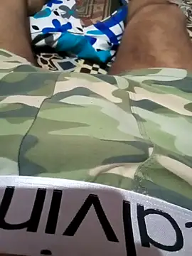 Snapshot of im_clit_sucker chatting on March 16, 2025, 8:32 pm im clit sucker online show from March 16, 2025, 8:32 pm