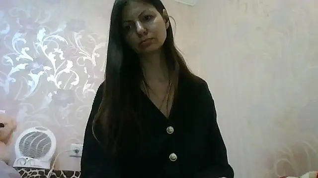 Snapshot of AliseWats chatting on November 7, 2025, 8:02 pm AliseWats online show from November 7, 2025, 8:02 pm