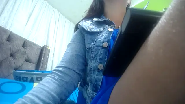 ANA-BULLOCK- online show from October 4, 2025, 12:07 pm