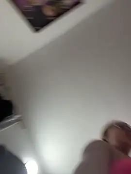 AlesiaCooper online show from April 11, 2026, 4:53 am