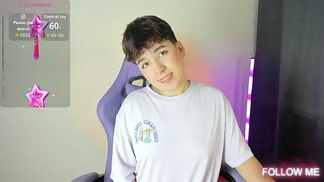 Snapshot of emma_cute7 chatting on November 14, 2025, 12:14 am emma cute7 online show from November 14, 2025, 12:14 am