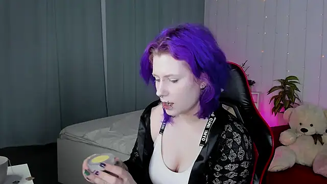 Ruby Ruth online show from March 14, 2025, 8:38 pm