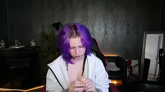 Ruby Ruth online show from March 22, 2025, 8:37 pm