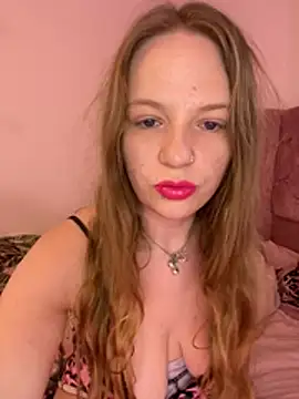 Snapshot of feedeegeorgie chatting on February 13, 2026, 2:50 pm feedeegeorgie online show from February 13, 2026, 2:50 pm