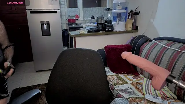 Snapshot of freyaa_sorcerees chatting on October 31, 2025, 5:04 am freyaa sorcerees online show from October 31, 2025, 5:04 am