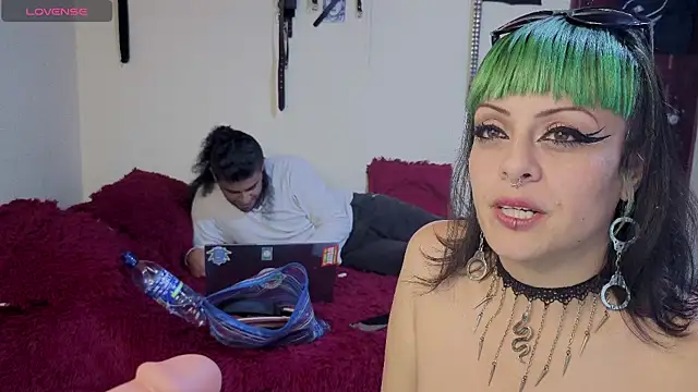 Snapshot of freyaa_sorcerees chatting on November 24, 2025, 7:58 pm freyaa sorcerees online show from November 24, 2025, 7:58 pm