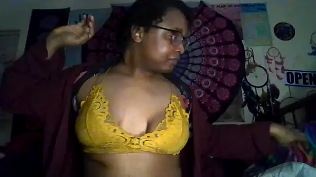 GardeniaFields online show from March 29, 2026, 10:17 am