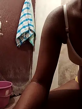 naughtyreva online show from March 19, 2025, 9:38 am