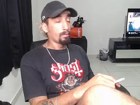 Snapshot of MrPickles696 chatting on March 22, 2025, 1:22 am MrPickles696 online show from March 22, 2025, 1:22 am