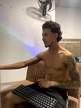 Snapshot of Zayn_kane chatting on November 4, 2025, 4:27 am Zayn kane online show from November 4, 2025, 4:27 am