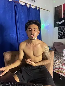 Snapshot of Zayn_kane chatting on November 20, 2025, 12:55 am Zayn kane online show from November 20, 2025, 12:55 am