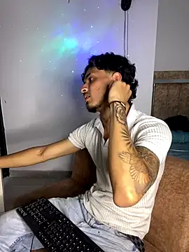 Snapshot of Zayn_kane chatting on November 8, 2025, 9:29 pm Zayn kane online show from November 8, 2025, 9:29 pm