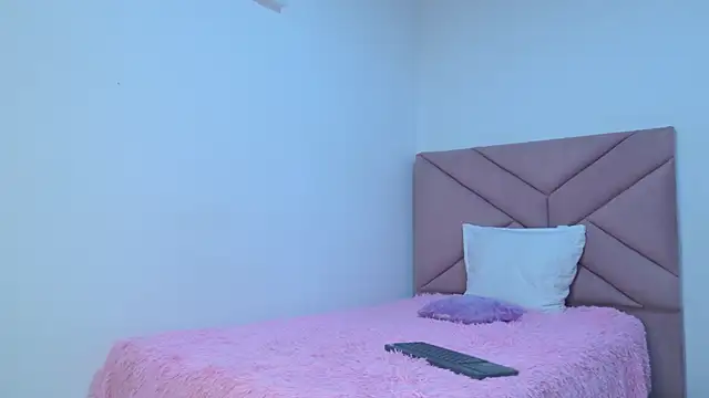 eva sin18 online show from May 7, 2026, 11:19 pm
