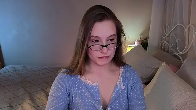 Snapshot of saint_trisha chatting on February 13, 2026, 8:31 pm saint trisha online show from February 13, 2026, 8:31 pm