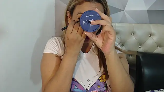 Milf-Prettyboobs online show from January 10, 2026, 6:25 pm