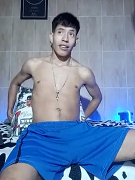 dareck 18 online show from February 25, 2026, 11:48 pm