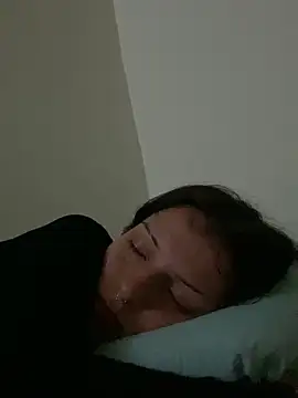 val zx online show from November 20, 2025, 8:09 pm