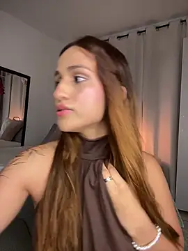 Snapshot of Tefy-Rose chatting on February 15, 2026, 4:35 am Tefy-Rose online show from February 15, 2026, 4:35 am