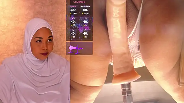 Snapshot of BBWHijab chatting on February 27, 2026, 10:42 pm BBWHijab online show from February 27, 2026, 10:42 pm