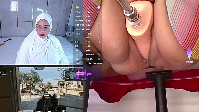 Snapshot of BBWHijab chatting on November 14, 2025, 6:39 am BBWHijab online show from November 14, 2025, 6:39 am