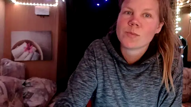 CallMeMaria online show from March 15, 2025, 8:32 pm