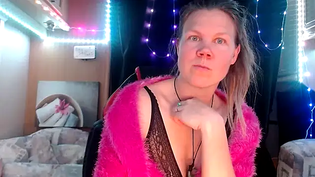 CallMeMaria online show from March 2, 2025, 9:41 pm