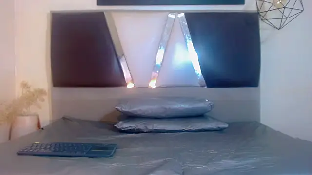 Snapshot of alexsandra_kiss chatting on November 28, 2025, 11:10 am alexsandra kiss online show from November 28, 2025, 11:10 am