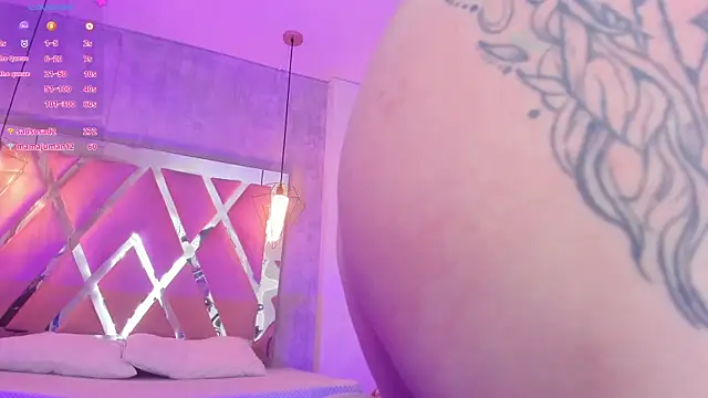 adara evanss online show from November 2, 2025, 8:47 pm