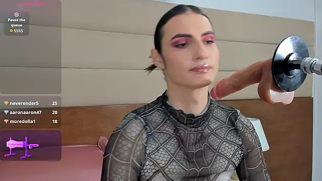 Snapshot of shantall_skinny chatting on November 14, 2025, 3:32 am shantall skinny online show from November 14, 2025, 3:32 am